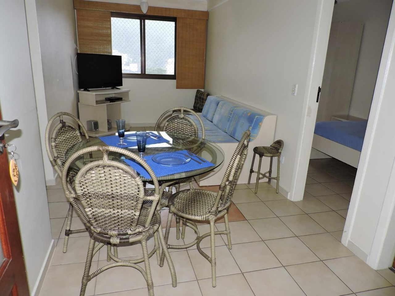 Apartamento Asturias Ubatuba Bagian luar foto